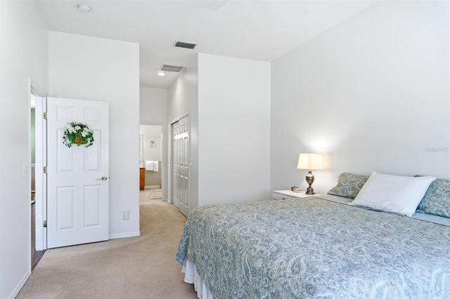 4227 61ST AVENUE E, Bradenton, FL 34203