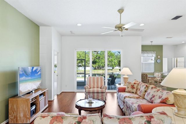 4227 61ST AVENUE E, Bradenton, FL 34203