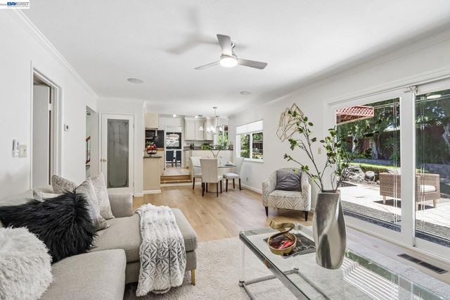 2383 Corte De La Jara, Pleasanton, CA 94566