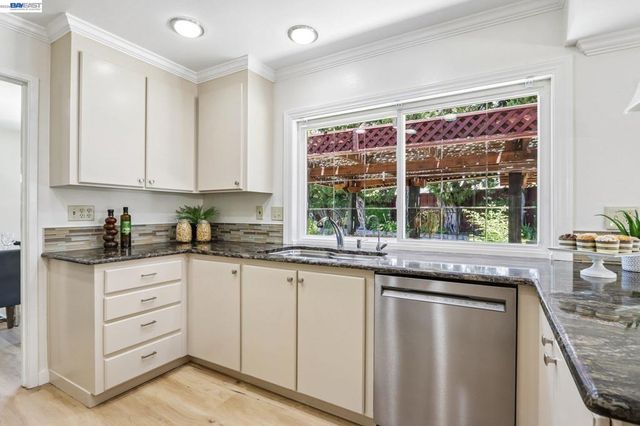 2383 Corte De La Jara, Pleasanton, CA 94566