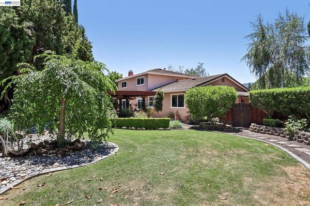 2383 Corte De La Jara, Pleasanton, CA 94566