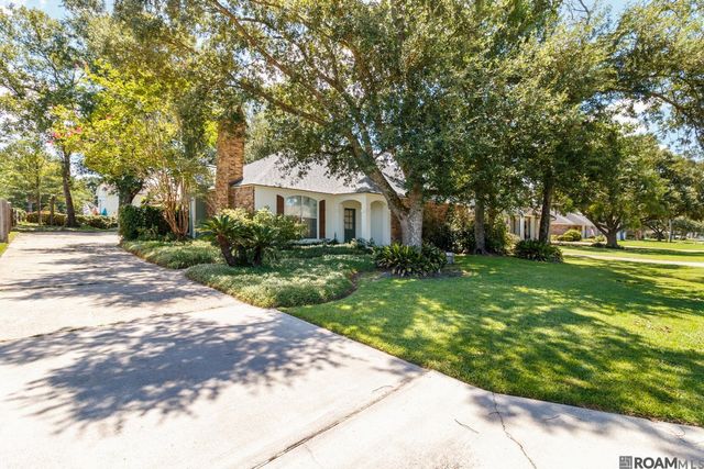 11918 Spring Meadow Dr, Baton Rouge, LA 70818