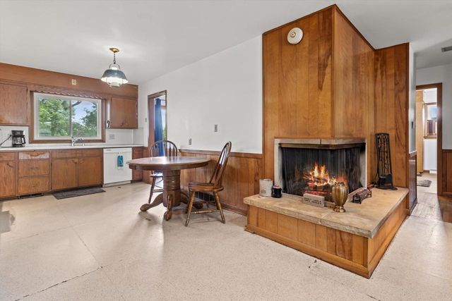 418 S Braun AVENUE, Jefferson, WI 53549