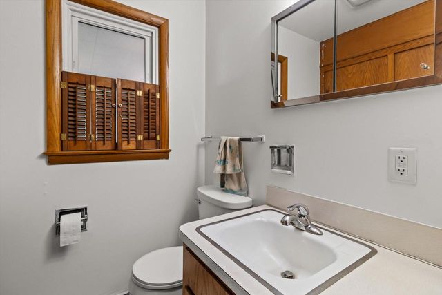 418 S Braun AVENUE, Jefferson, WI 53549