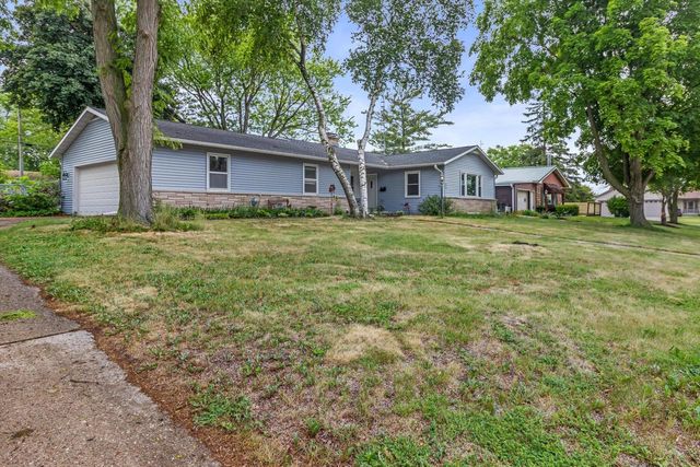 418 S Braun AVENUE, Jefferson, WI 53549