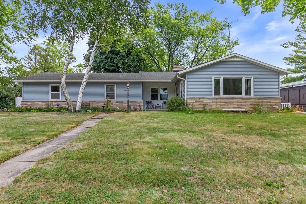 418 S Braun AVENUE, Jefferson, WI 53549