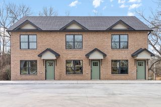 332 Church St Apt C, Clarksville, TN 37040