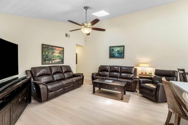 12584 WOODMILL Drive, Palm Beach Gardens, FL 33418