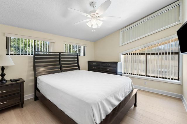 12584 WOODMILL Drive, Palm Beach Gardens, FL 33418