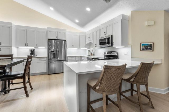 12584 WOODMILL Drive, Palm Beach Gardens, FL 33418