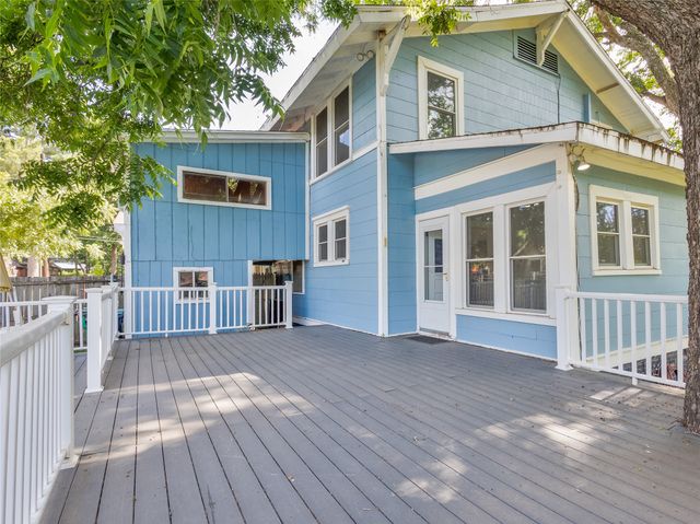 1114 W Congress Street, Denton, TX 76201