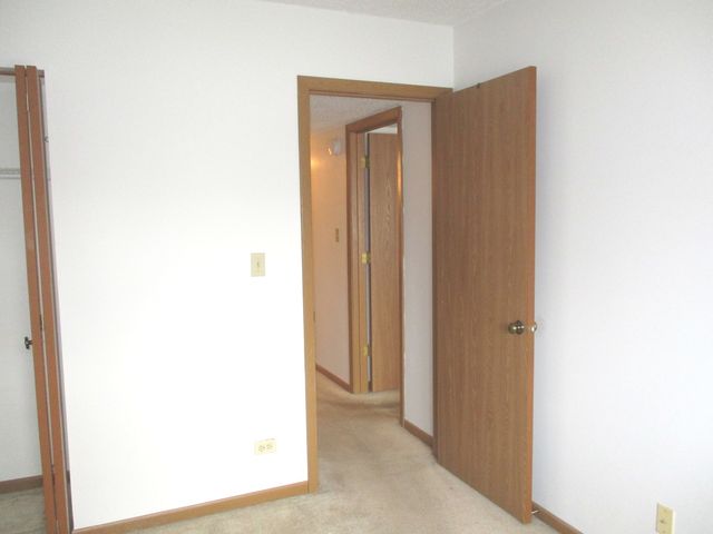 10532 Ridge Cover Drive 27A, Chicago Ridge, IL 60415