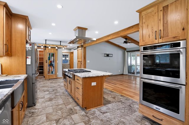 9002 N State Road 9 Road, Morristown, IN 46161