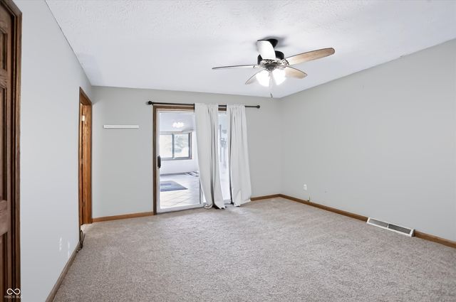 9002 N State Road 9 Road, Morristown, IN 46161