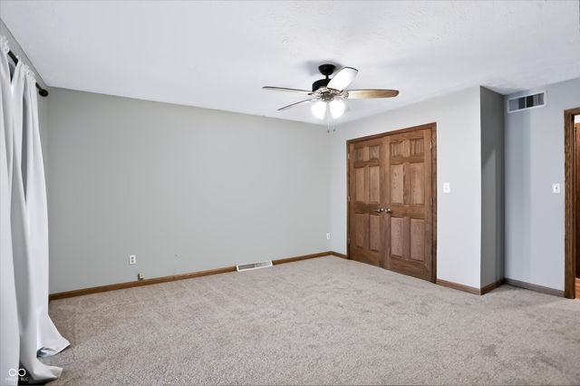 9002 N State Road 9 Road, Morristown, IN 46161