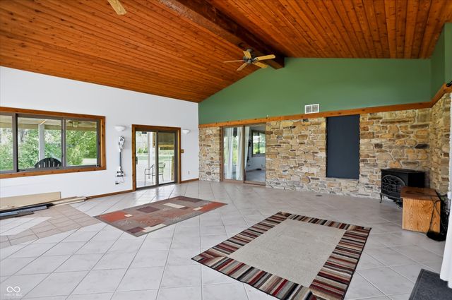 9002 N State Road 9 Road, Morristown, IN 46161