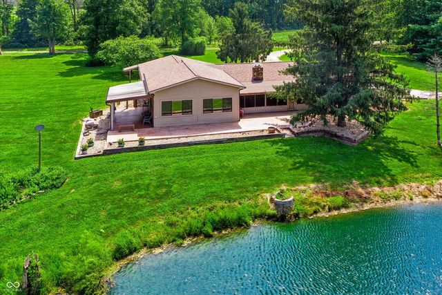 9002 N State Road 9 Road, Morristown, IN 46161