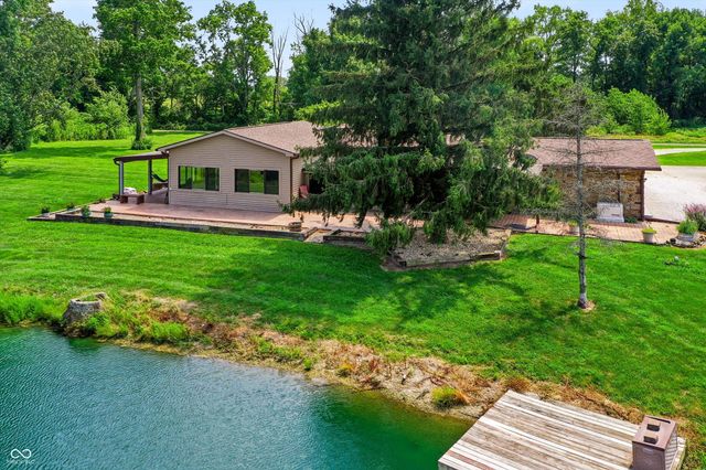 9002 N State Road 9 Road, Morristown, IN 46161
