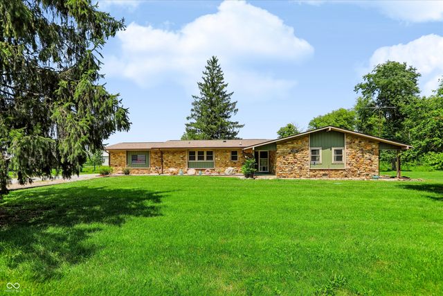 9002 N State Road 9 Road, Morristown, IN 46161