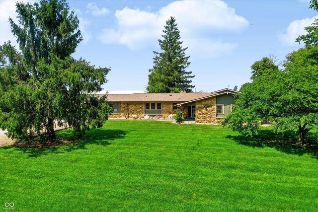 9002 N State Road 9 Road, Morristown, IN 46161