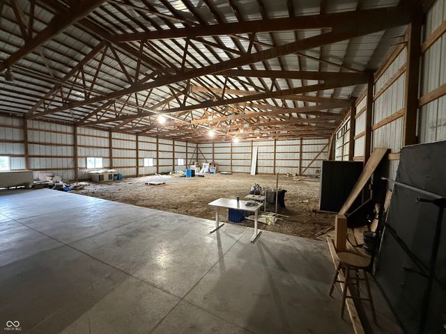 9002 N State Road 9 Road, Morristown, IN 46161