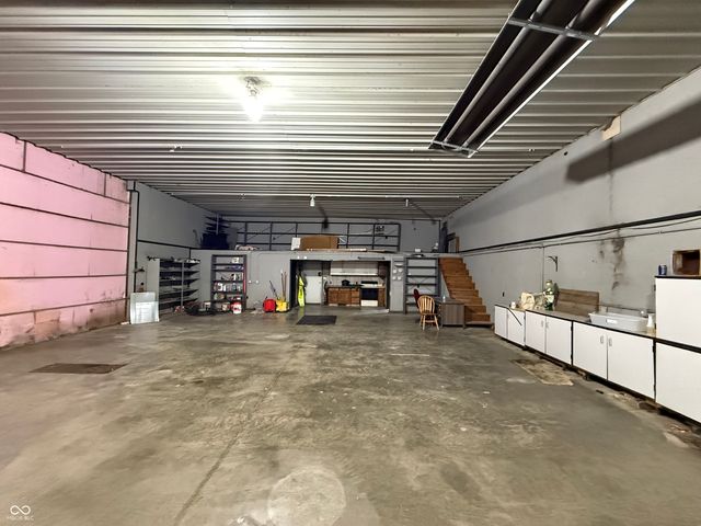9002 N State Road 9 Road, Morristown, IN 46161