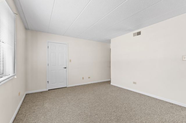 18302 Robin Lane D1, Homewood, IL 60430