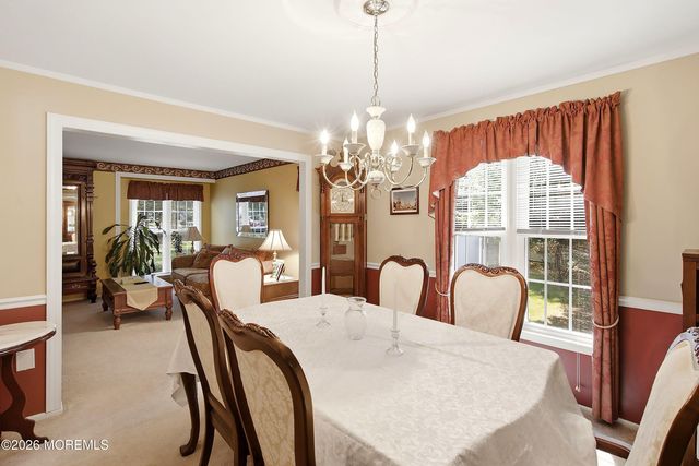 4 Scarlet Oak Court, Jackson, NJ 08527