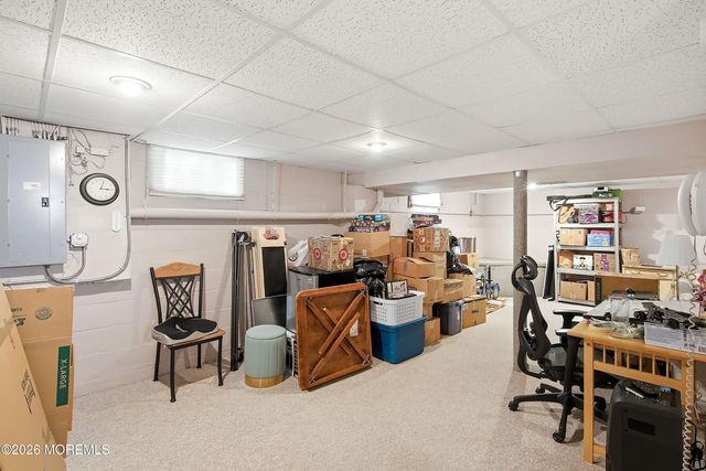 4 Scarlet Oak Court, Jackson, NJ 08527