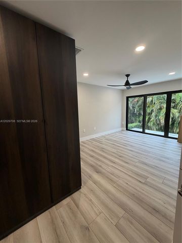 4499 NW 93rd Doral Ct, Doral, FL 33178