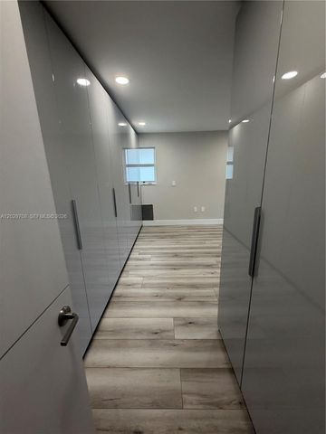 4499 NW 93rd Doral Ct, Doral, FL 33178