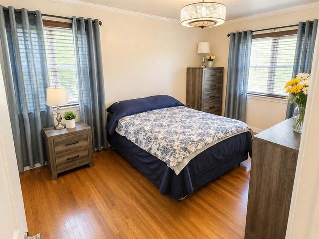 3715 Kemman Avenue, Brookfield, IL 60513
