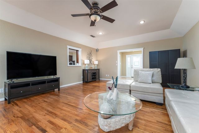 3506 Lake Tahoe Drive, Arlington, TX 76016