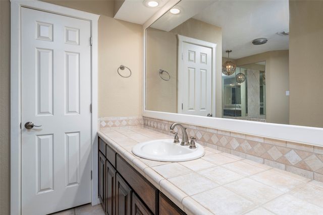 3506 Lake Tahoe Drive, Arlington, TX 76016