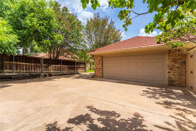 3506 Lake Tahoe Drive, Arlington, TX 76016