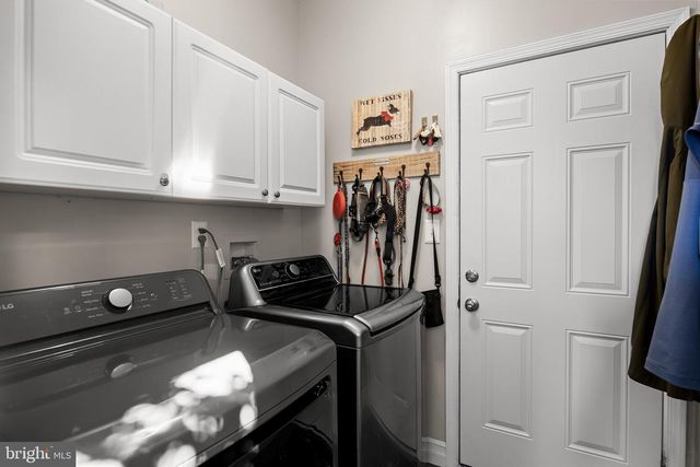 23 EDGEWATER DR, Hainesport, NJ 08036