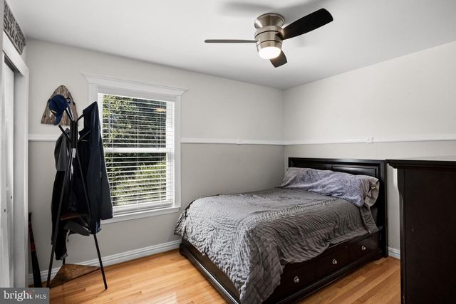 23 EDGEWATER DR, Hainesport, NJ 08036