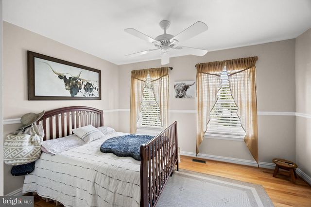 23 EDGEWATER DR, Hainesport, NJ 08036