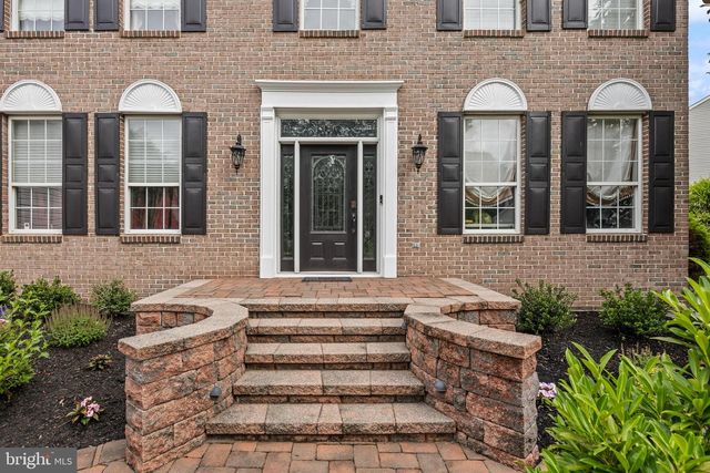23 EDGEWATER DR, Hainesport, NJ 08036