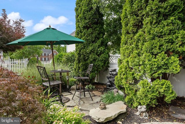 23 EDGEWATER DR, Hainesport, NJ 08036