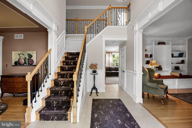 23 EDGEWATER DR, Hainesport, NJ 08036
