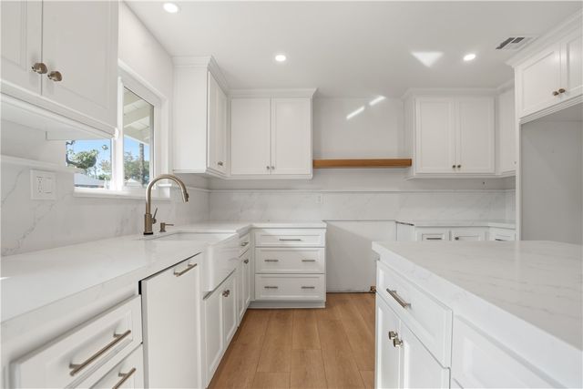 1185 La Subida Court, Riverside, CA 92507