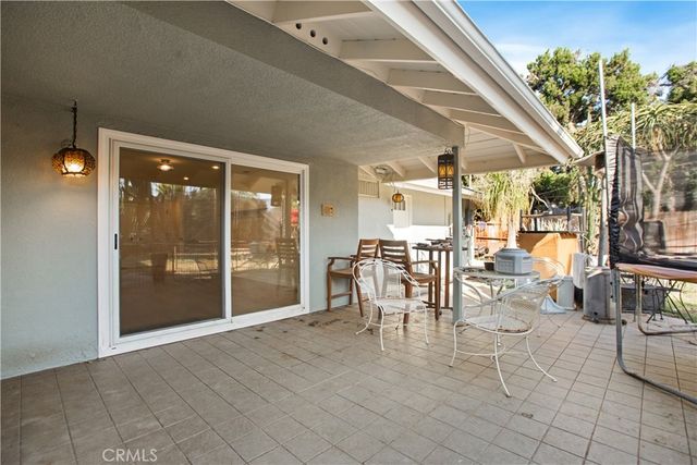 1185 La Subida Court, Riverside, CA 92507