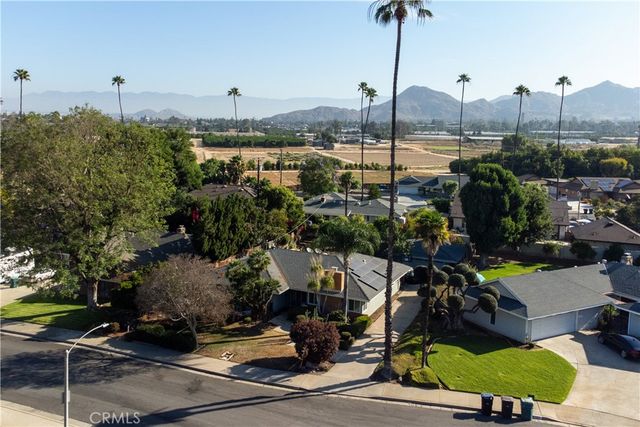 1185 La Subida Court, Riverside, CA 92507