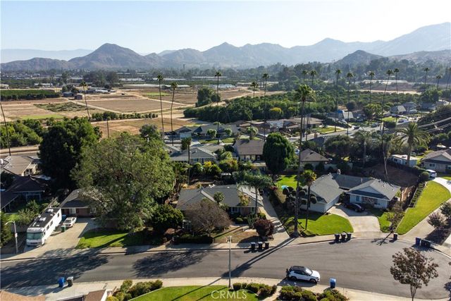 1185 La Subida Court, Riverside, CA 92507