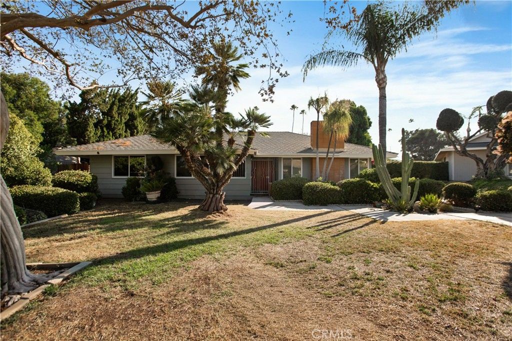 1185 La Subida Court, Riverside, CA 92507