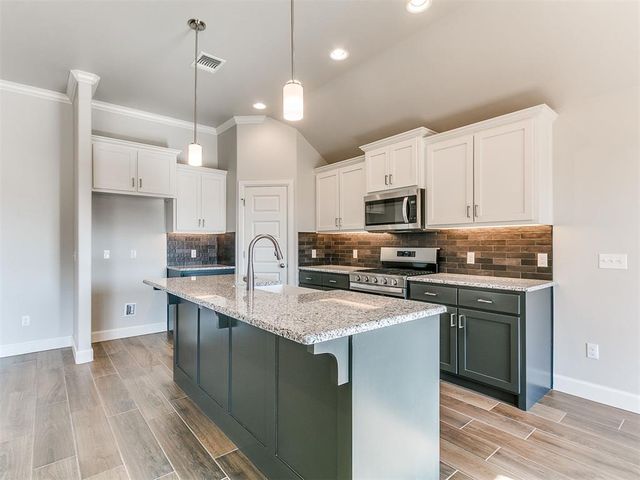 4180 Overlook Pass, Edmond, OK 73025