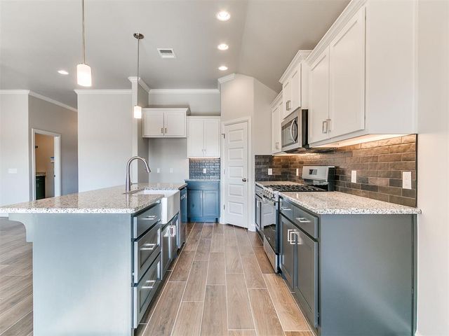 4180 Overlook Pass, Edmond, OK 73025