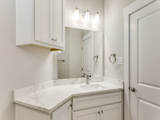 2512 Nueva Way, Mansfield, TX 76063