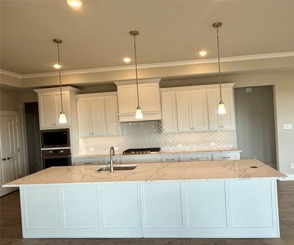 2512 Nueva Way, Mansfield, TX 76063